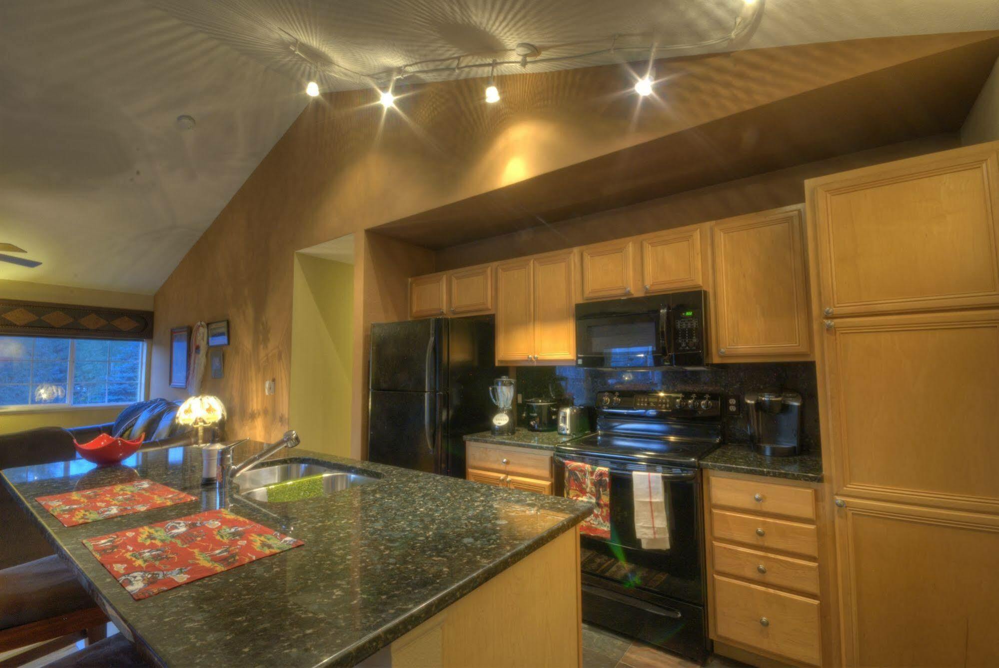 Villas At Walton Creek *