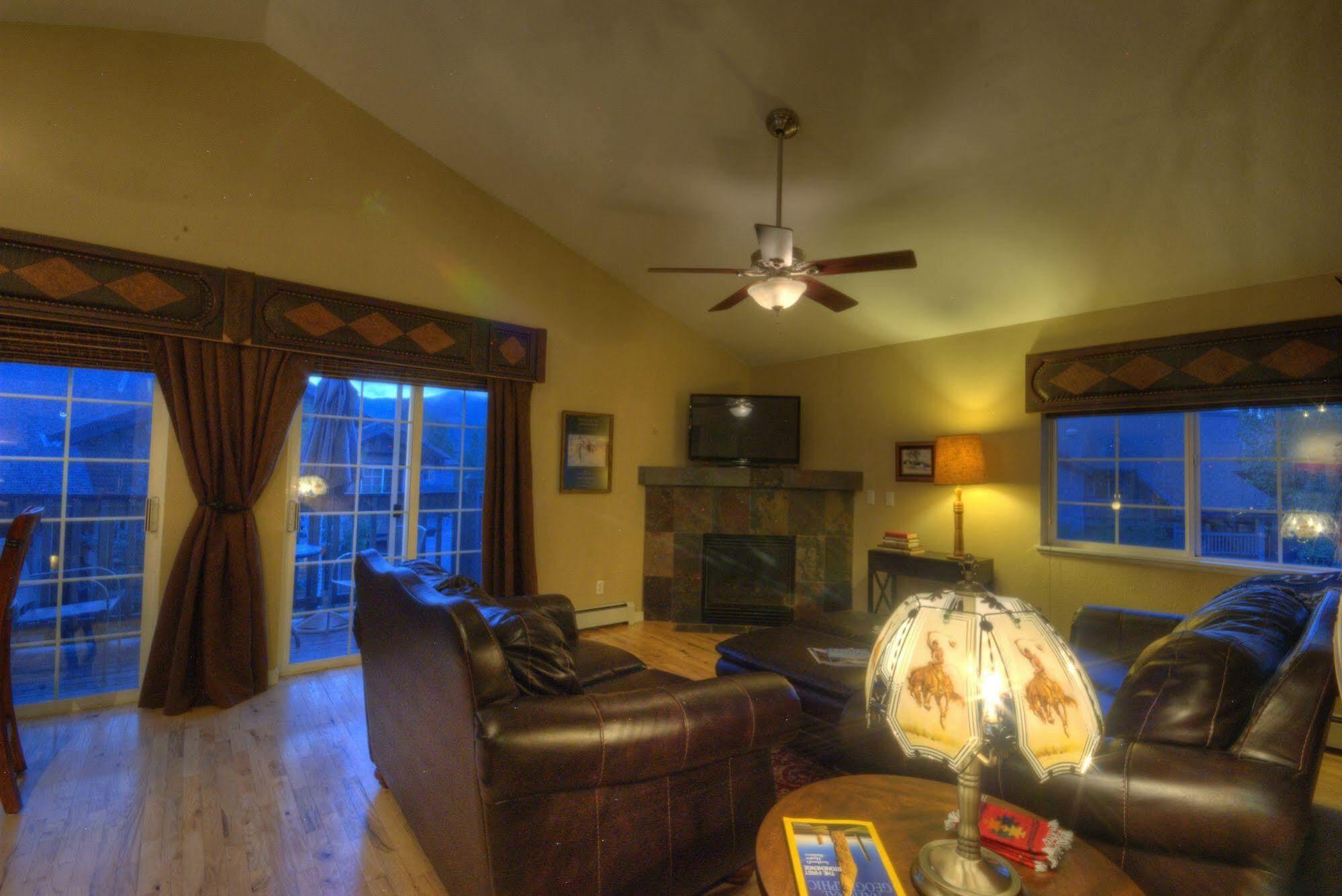 Villas At Walton Creek