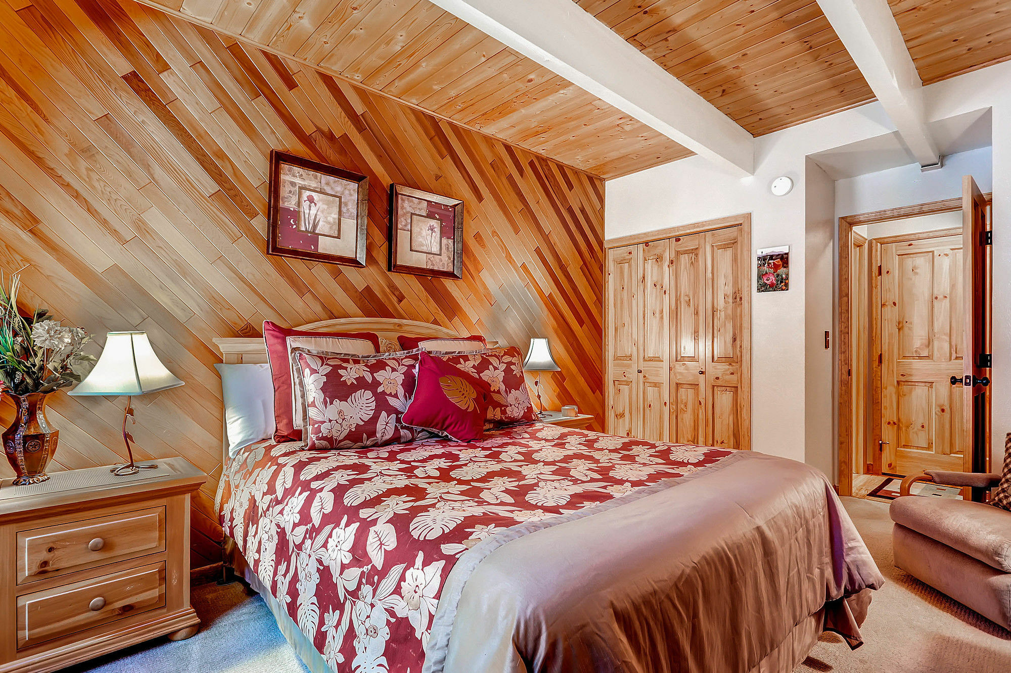 Resort Motherlode By Country 2*