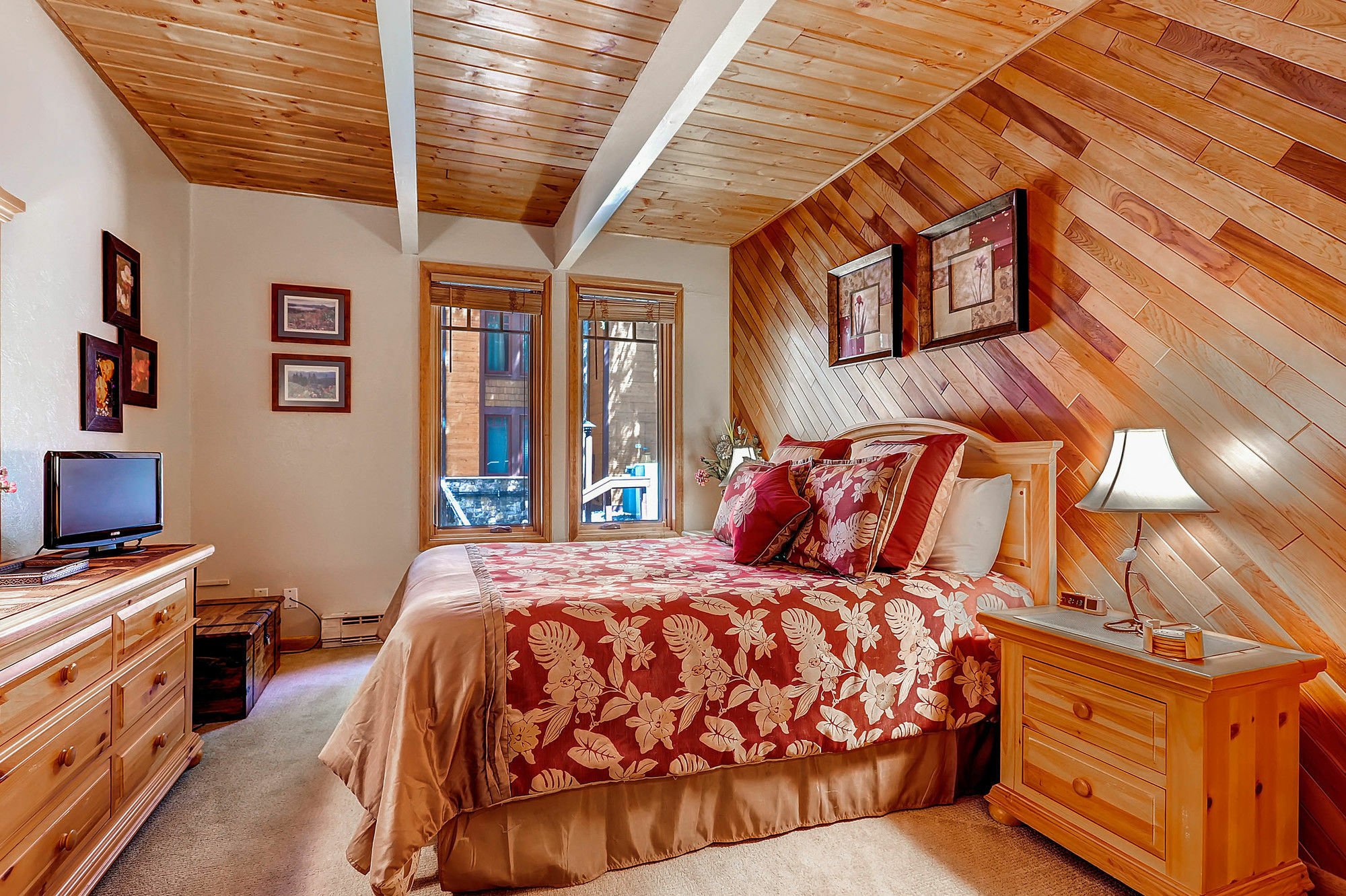 Resort Motherlode By Country 2*