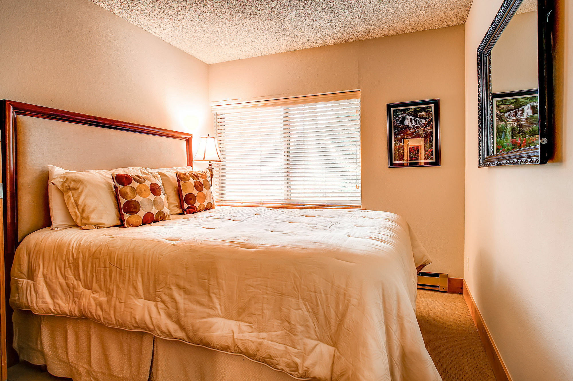 Powderhorn By Country Resort 2*