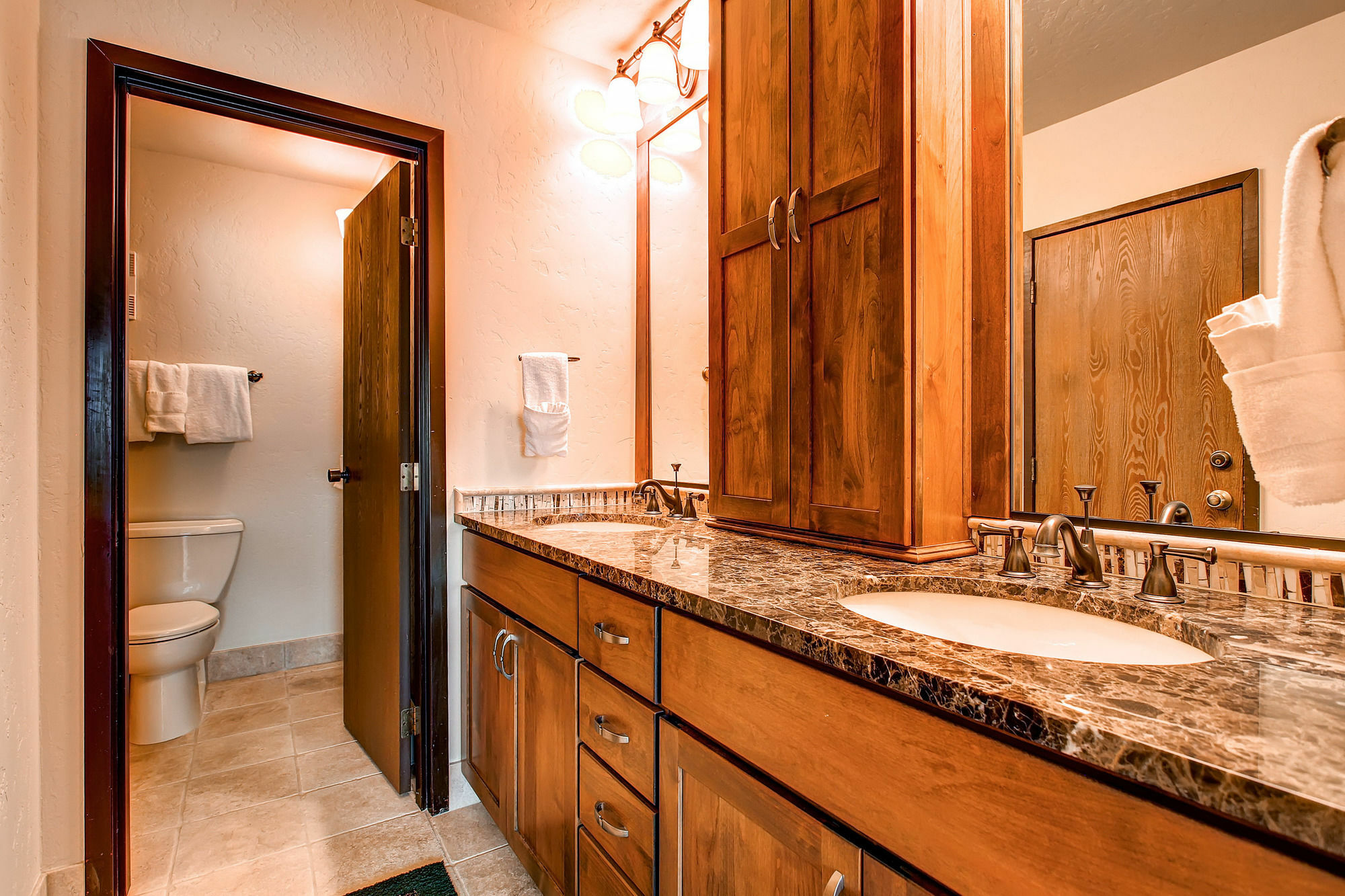Powderhorn By Country 2* Breckenridge