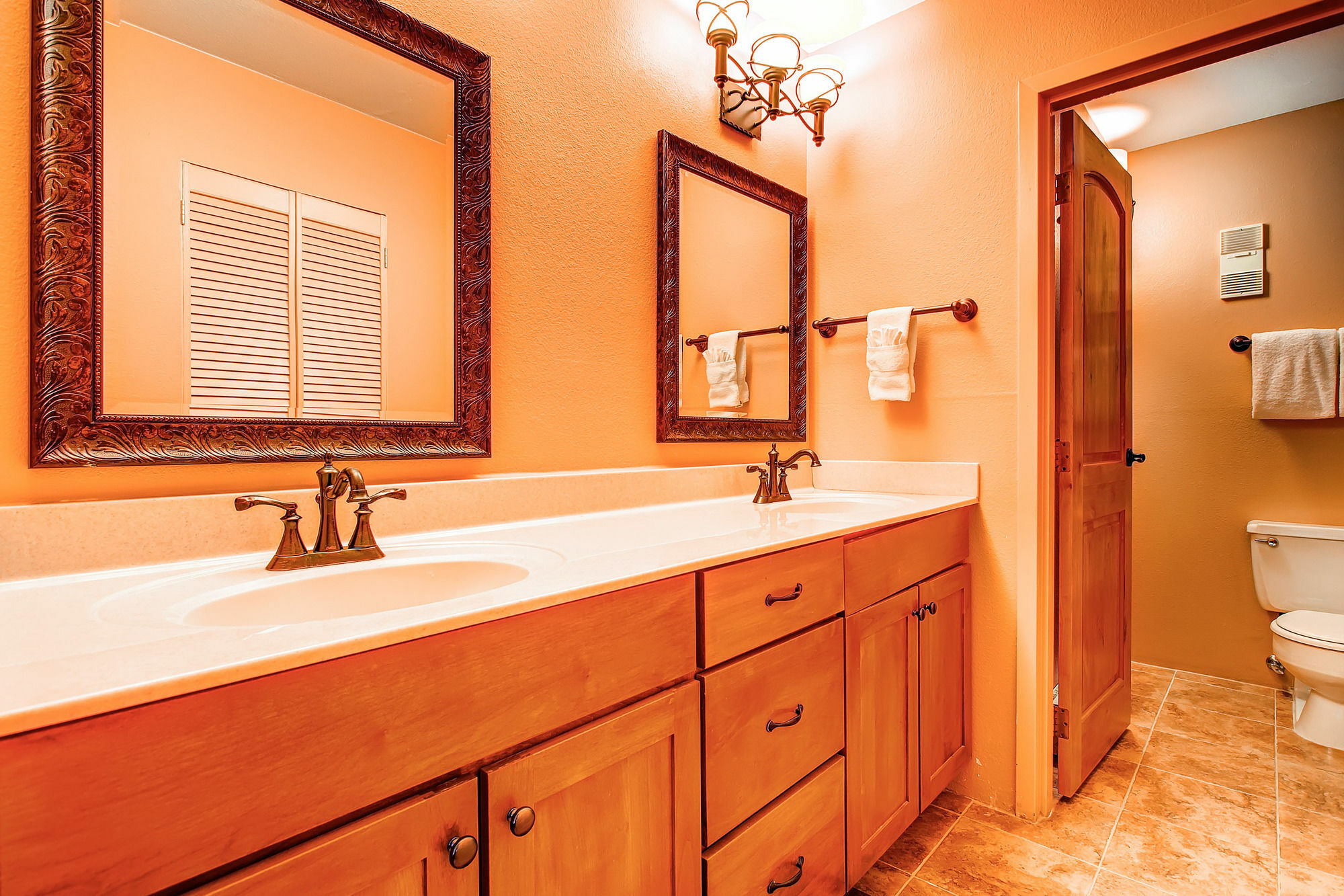 Resort Powderhorn By Country