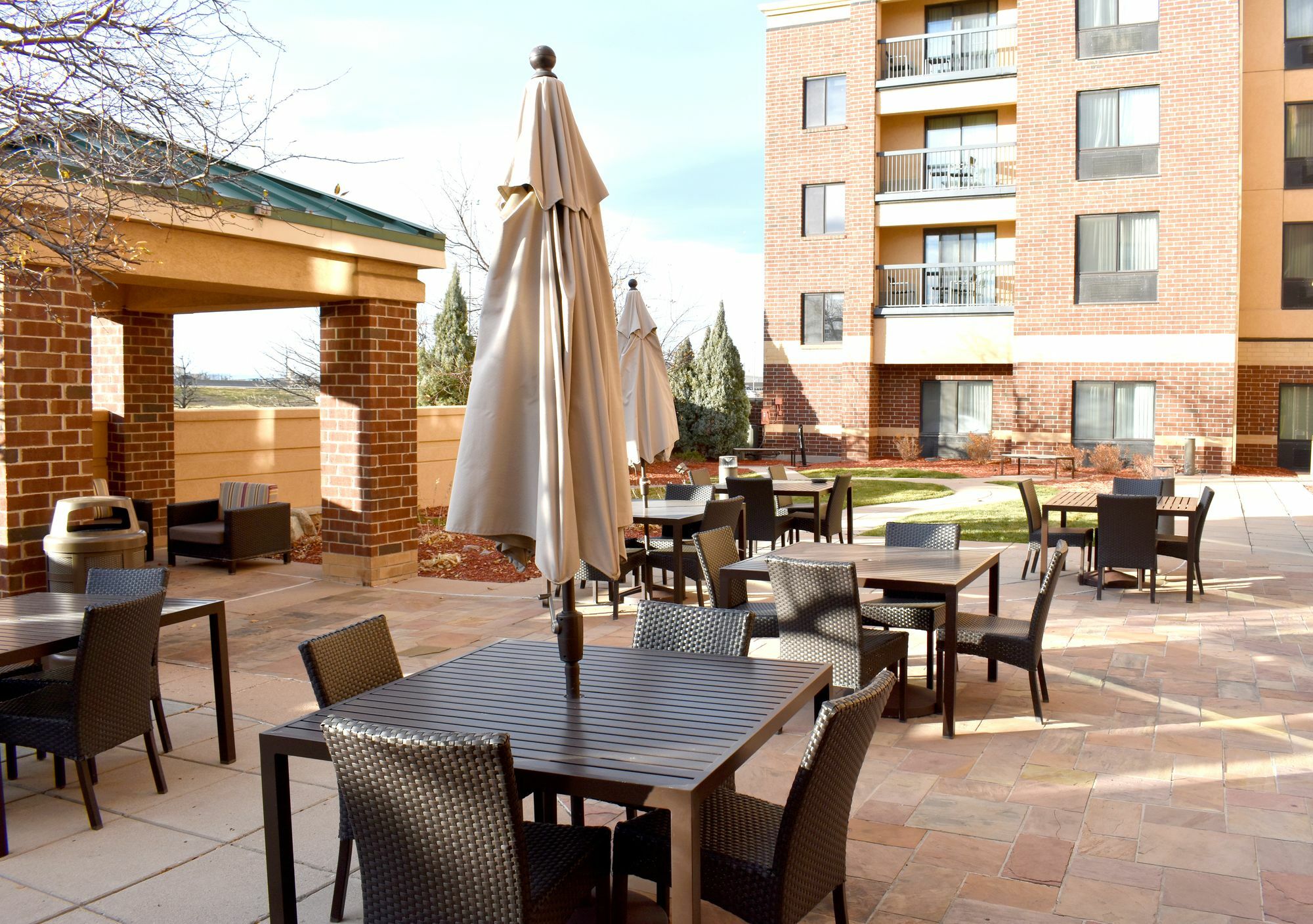 Courtyard Denver South Park Meadows Mall 3*