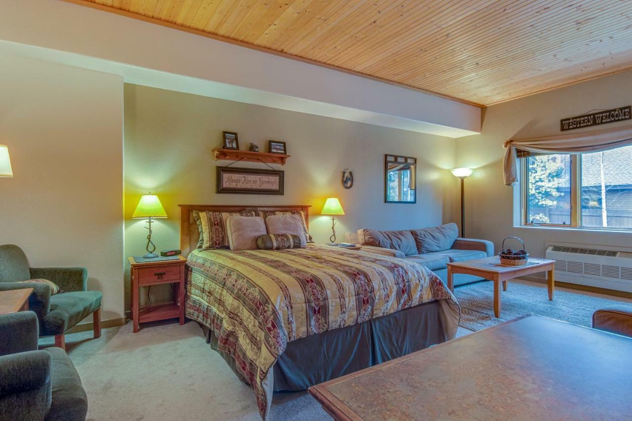 Gateway Getaway Hotel Keystone
