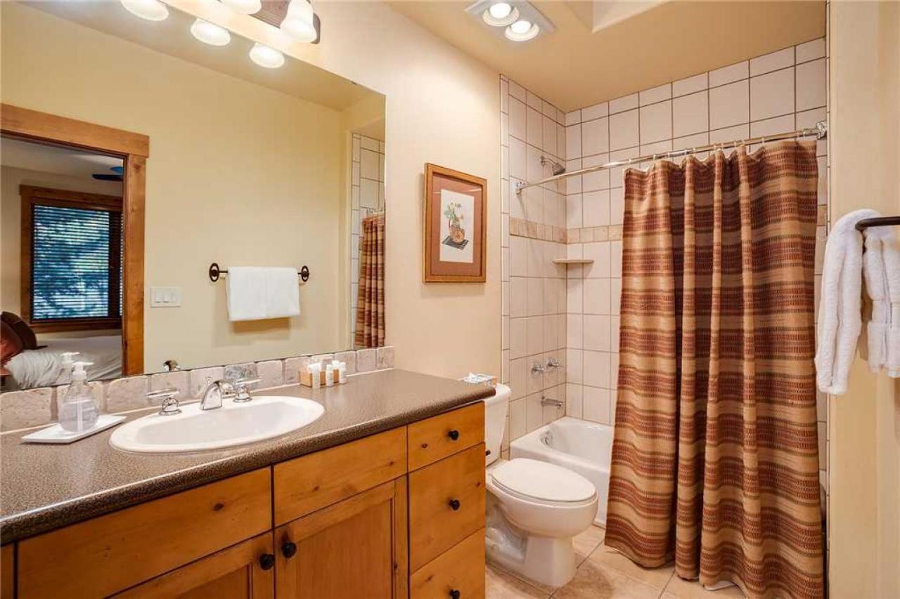 2208 Timberline Lodge, Trappeur's Crossing *