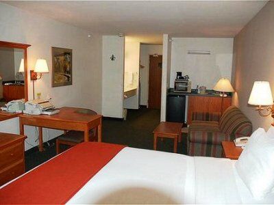 Holiday Express & - Black Canyon Area By Ihg Hotel Montrose