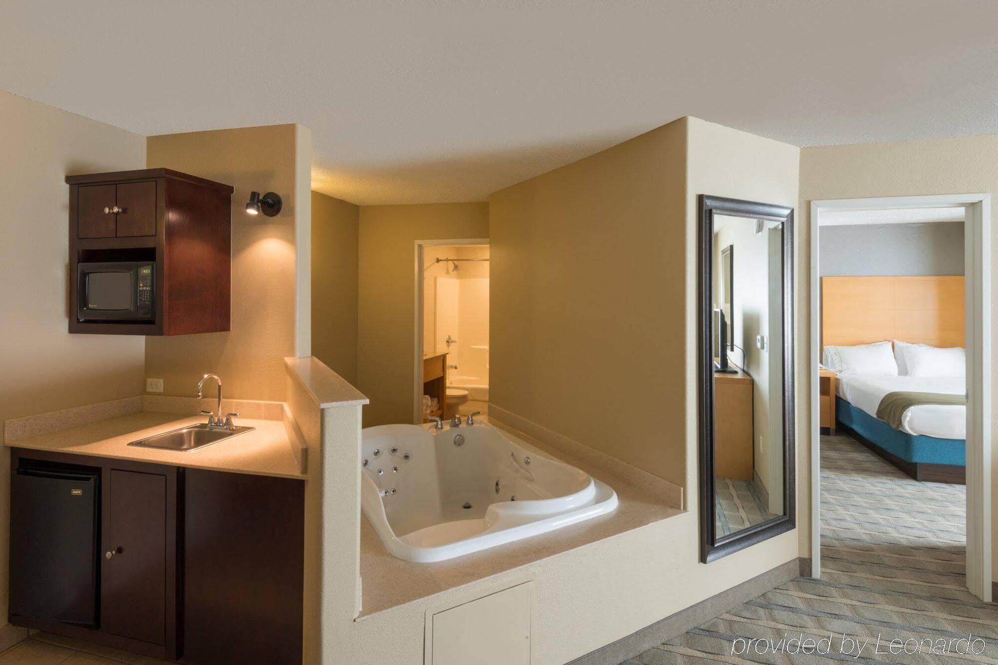 Hotel Express & Wheat Ridge-denver West By Ihg