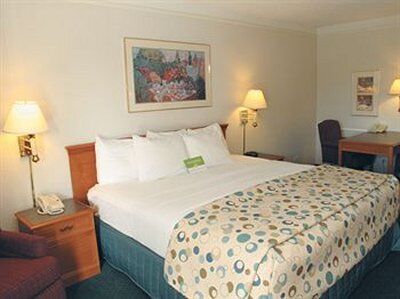 Hotel La Quinta By Wyndham Denver 3*