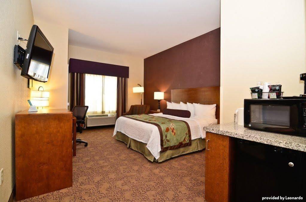 Western Carousel & Hotel Burlington