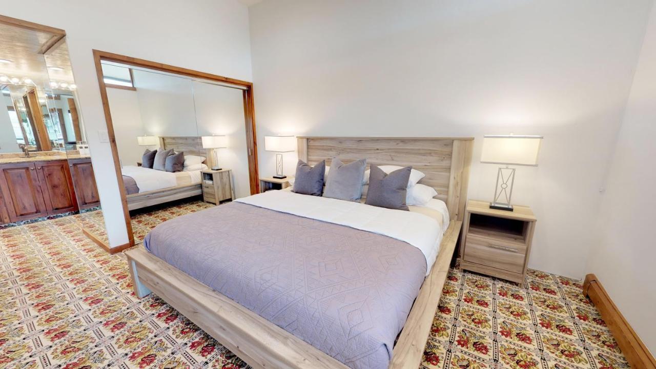Shadowbrook, A Destination By Hyatt Resort Snowmass Village