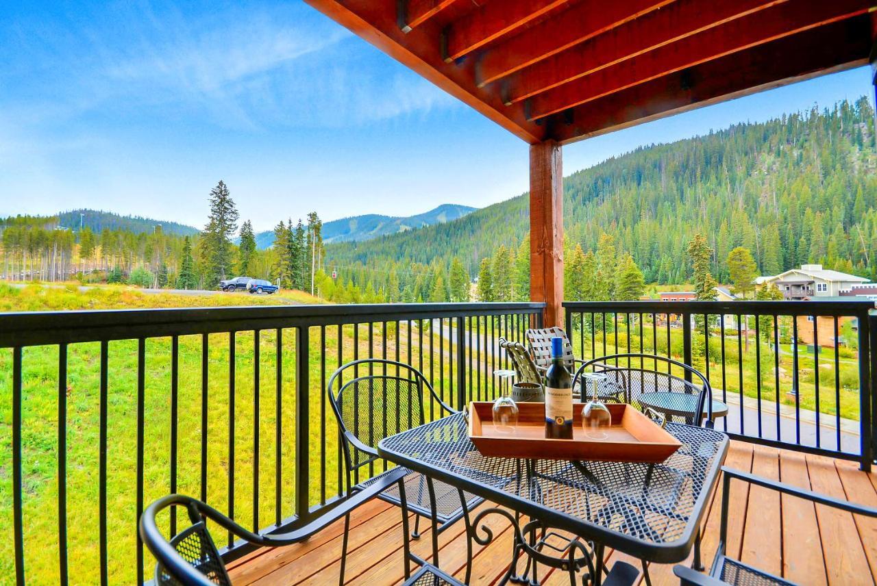 Ski-view Luxury Condo: Hot Tub & Activity Package Holiday home Winter Park