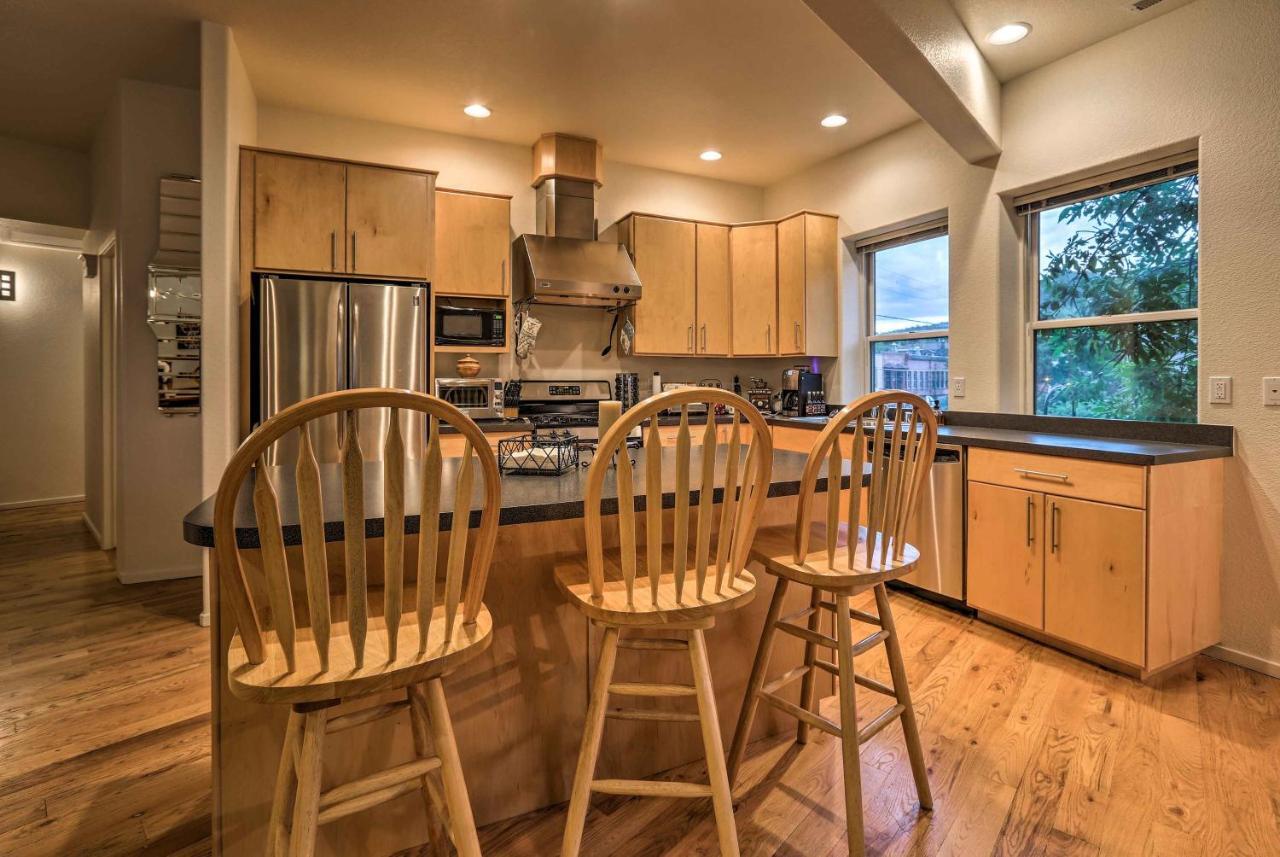 Apartamento Downtown Tranquil Creek View *
