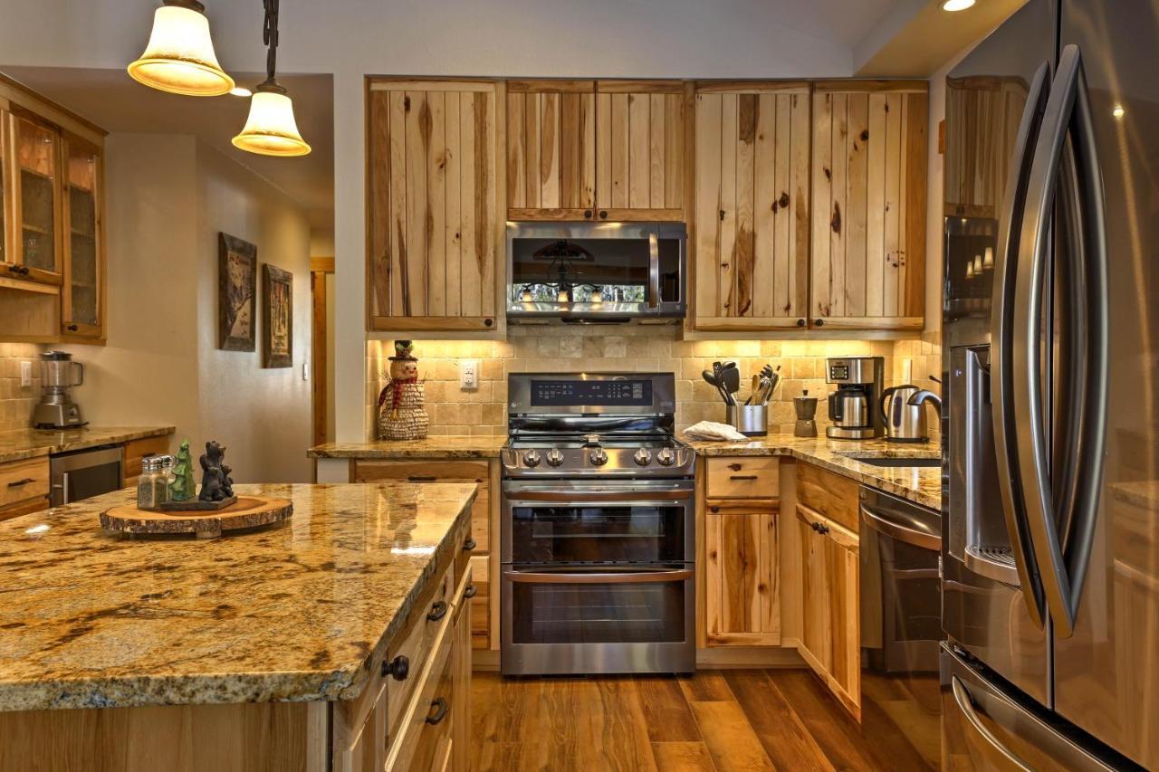 Holiday home On Snake River With Hot Tub And Views! Keystone