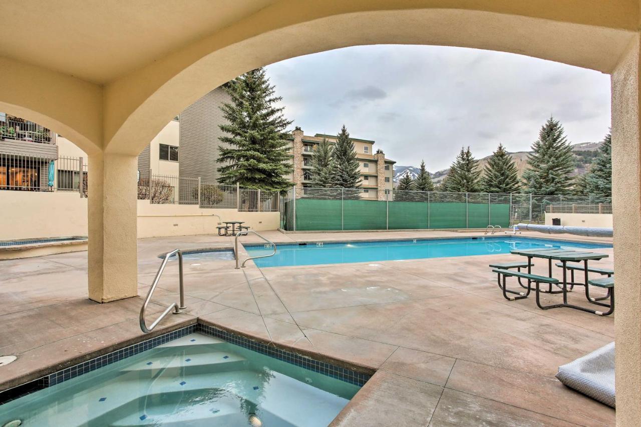 Apartment Colorado Escape With Pool Access And Mountain Views! *