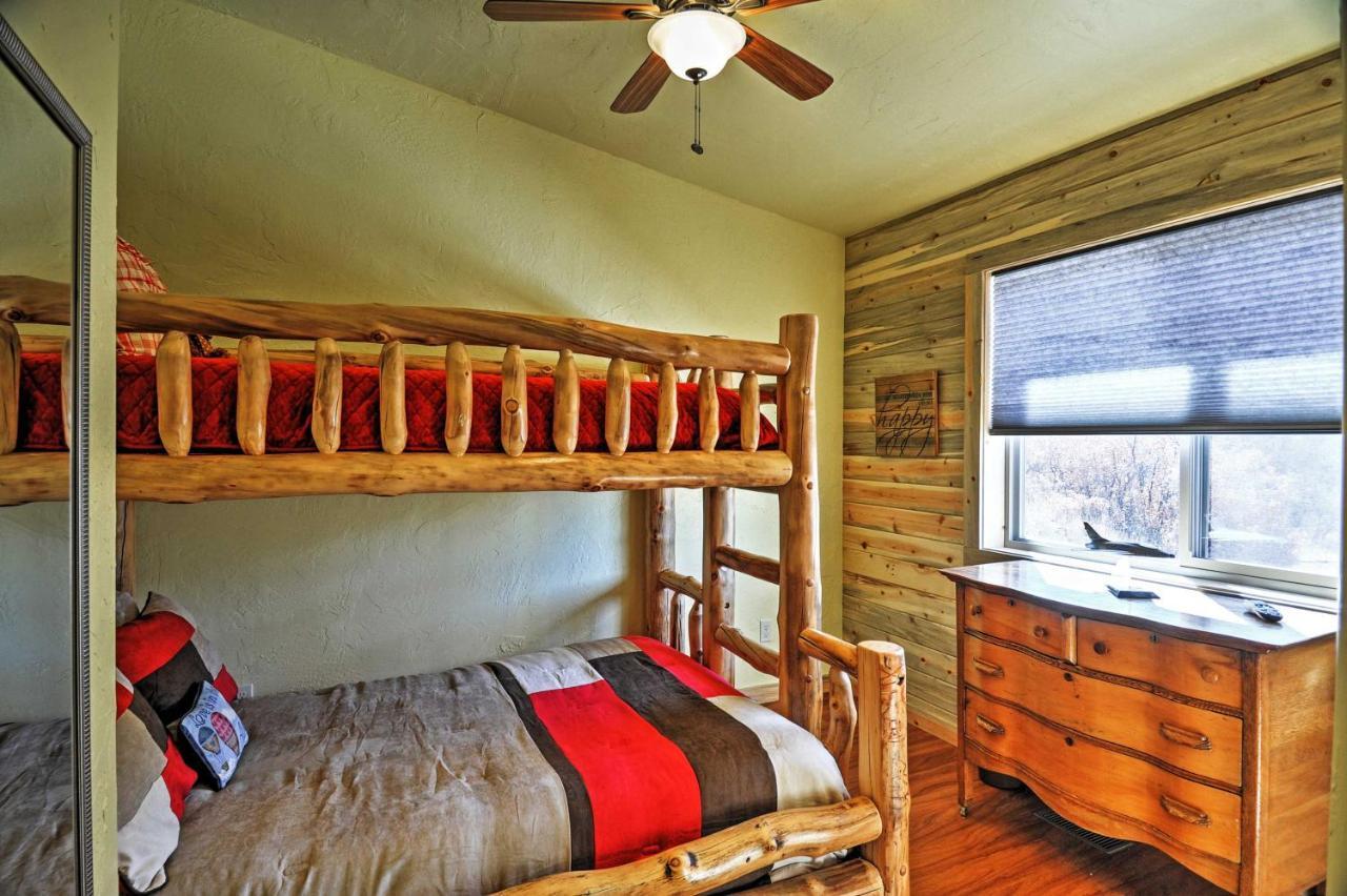 Apartment Escape With Deck, Hot Tub And Grill! *