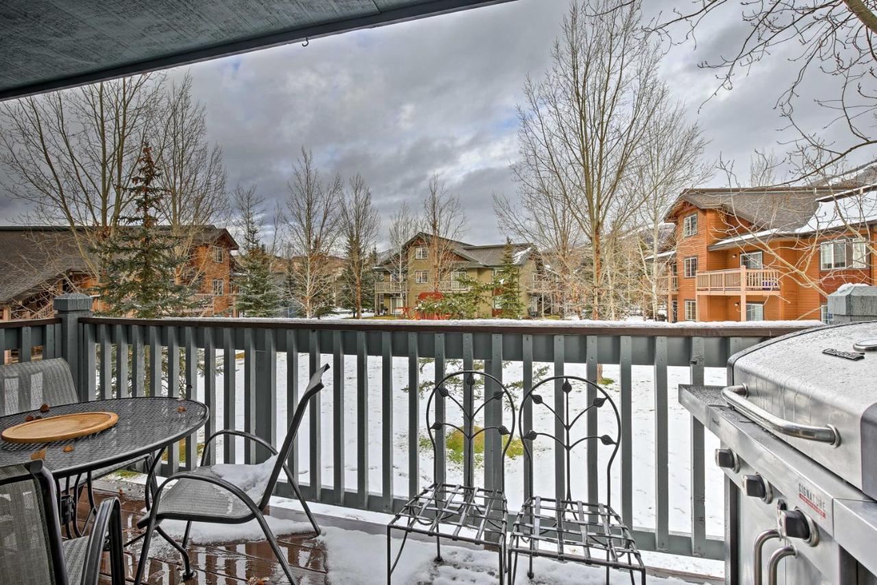 Apartment With Hot Tub And Bus!