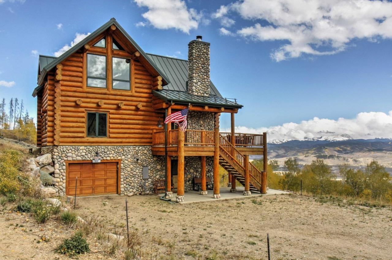 Secluded With Mountain Views And Hot Tub