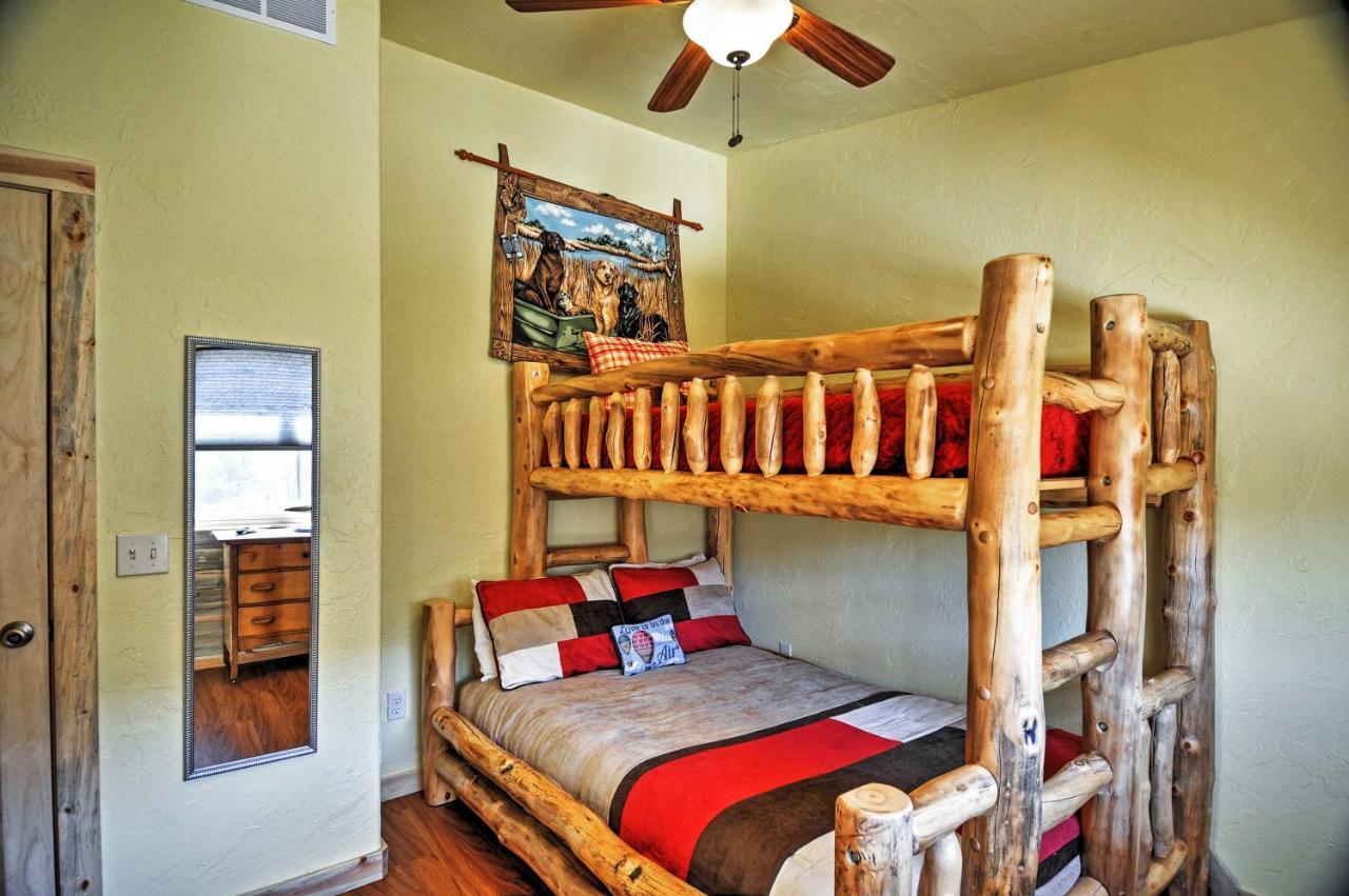 Escape With Deck, Hot Tub And Grill! *