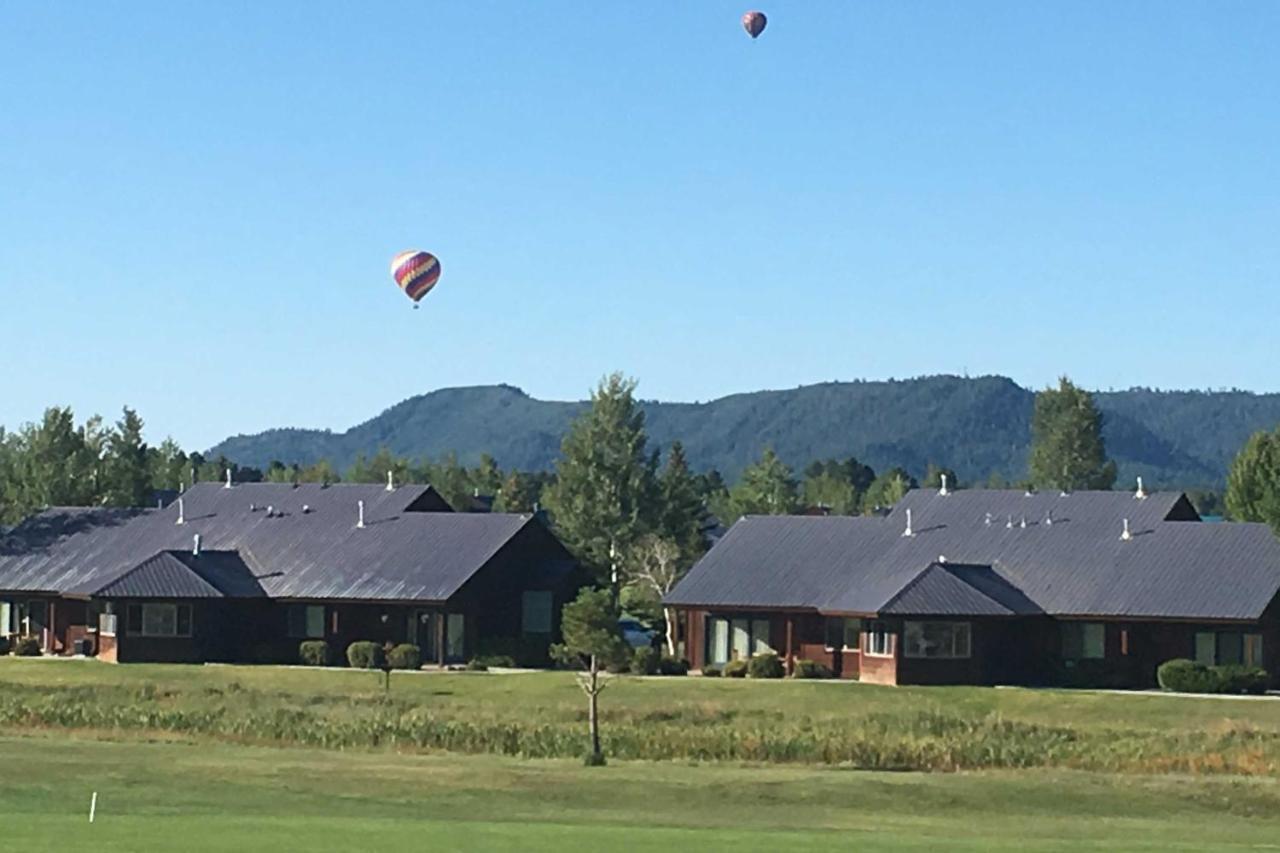 Mountain, And Golf Views! Holiday home