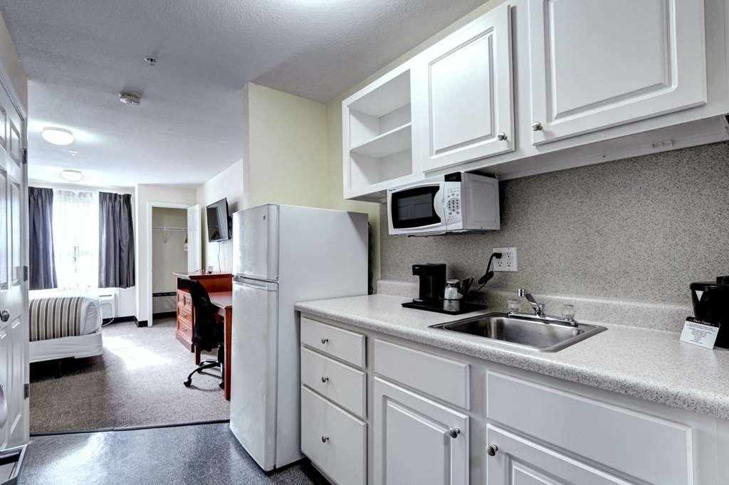 Hotel Suburban Denver North