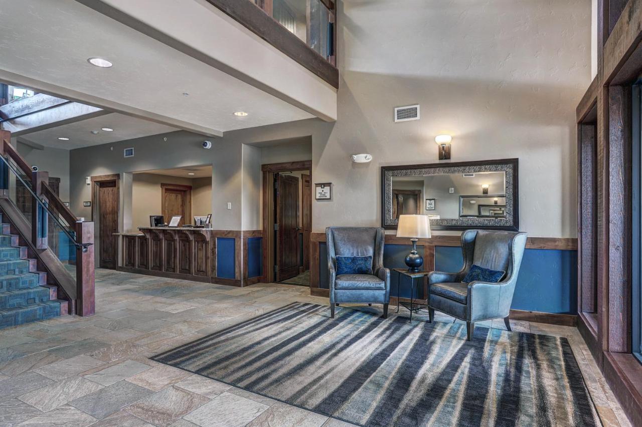 Lodge Crystal Peak By Vail