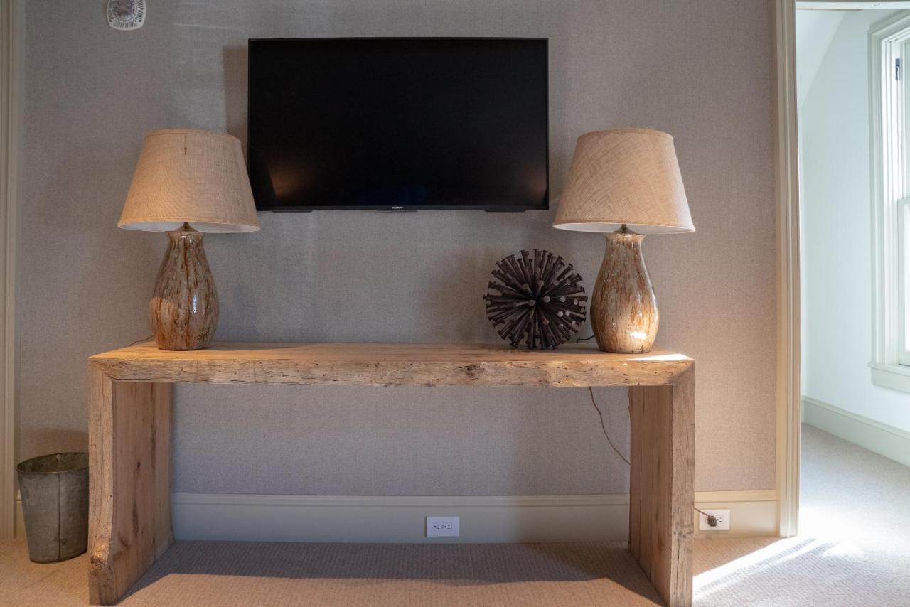 Public House Lofts Hotel 4*