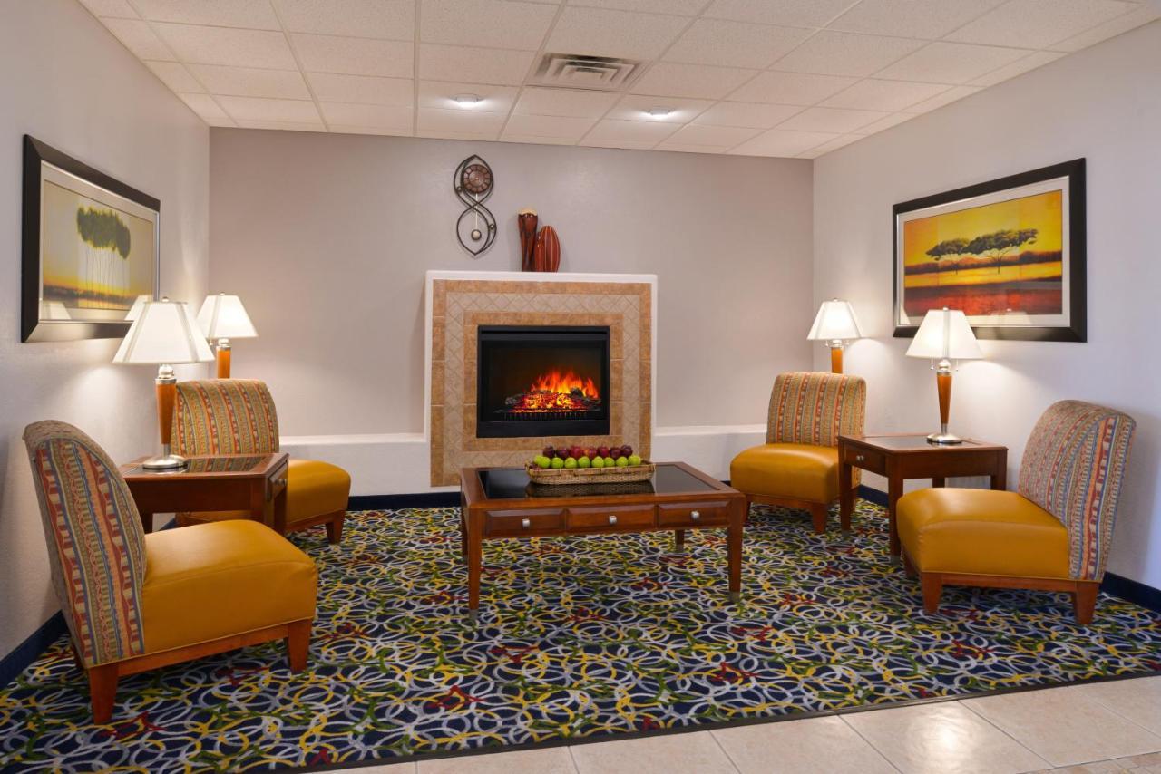 Express & By Ihg 2* Alamosa