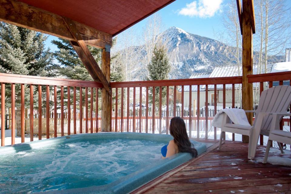 Lodge Cristiana Guesthaus *