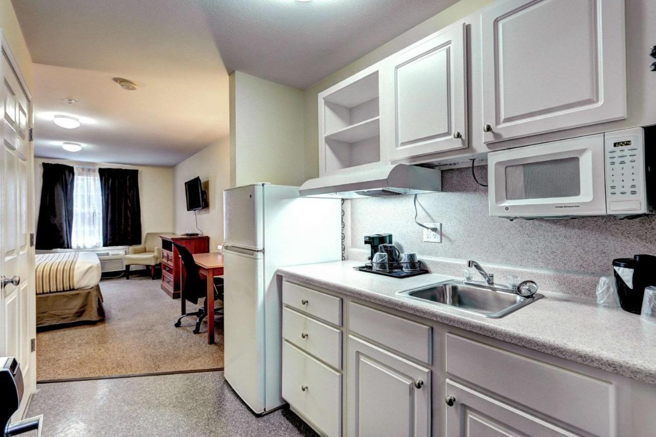 Hotel Suburban Denver North 2*