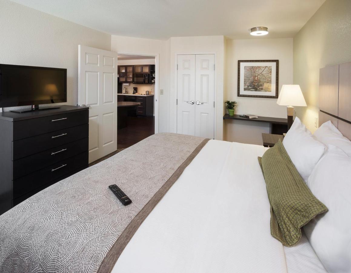 Hotel Candlewood Denver Northeast - By Ihg