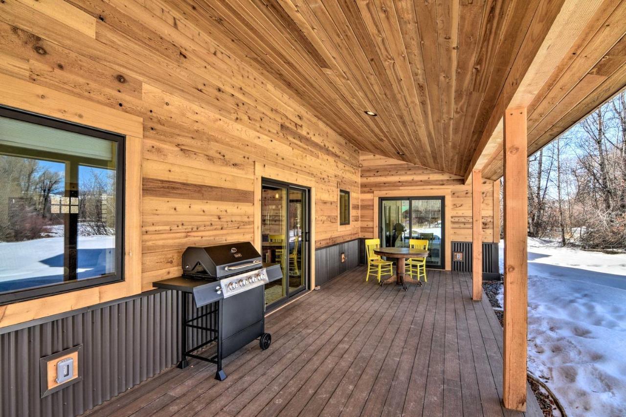 Riverfront With Bbq 2 Mi To Downtown Gunnison! Holiday home Gunnison