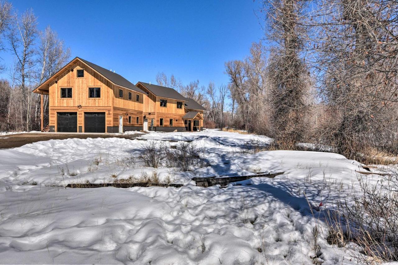 Riverfront With Bbq 2 Mi To Downtown Gunnison! Holiday home Gunnison