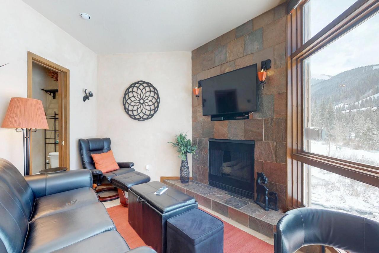 2914 River Bank -