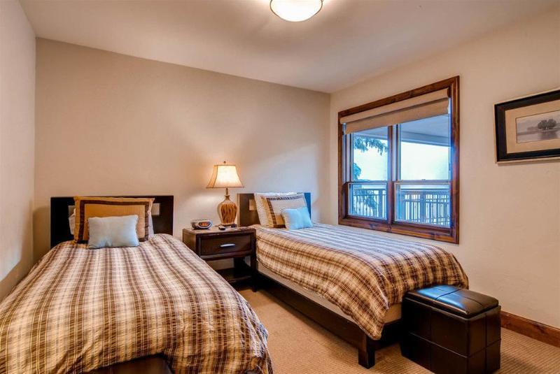 Apartment Montaneros In *