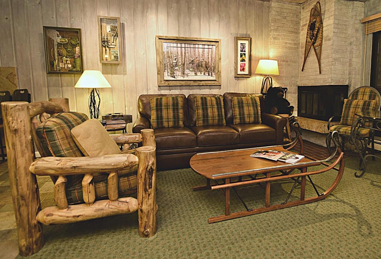 Hotel Square Condominium