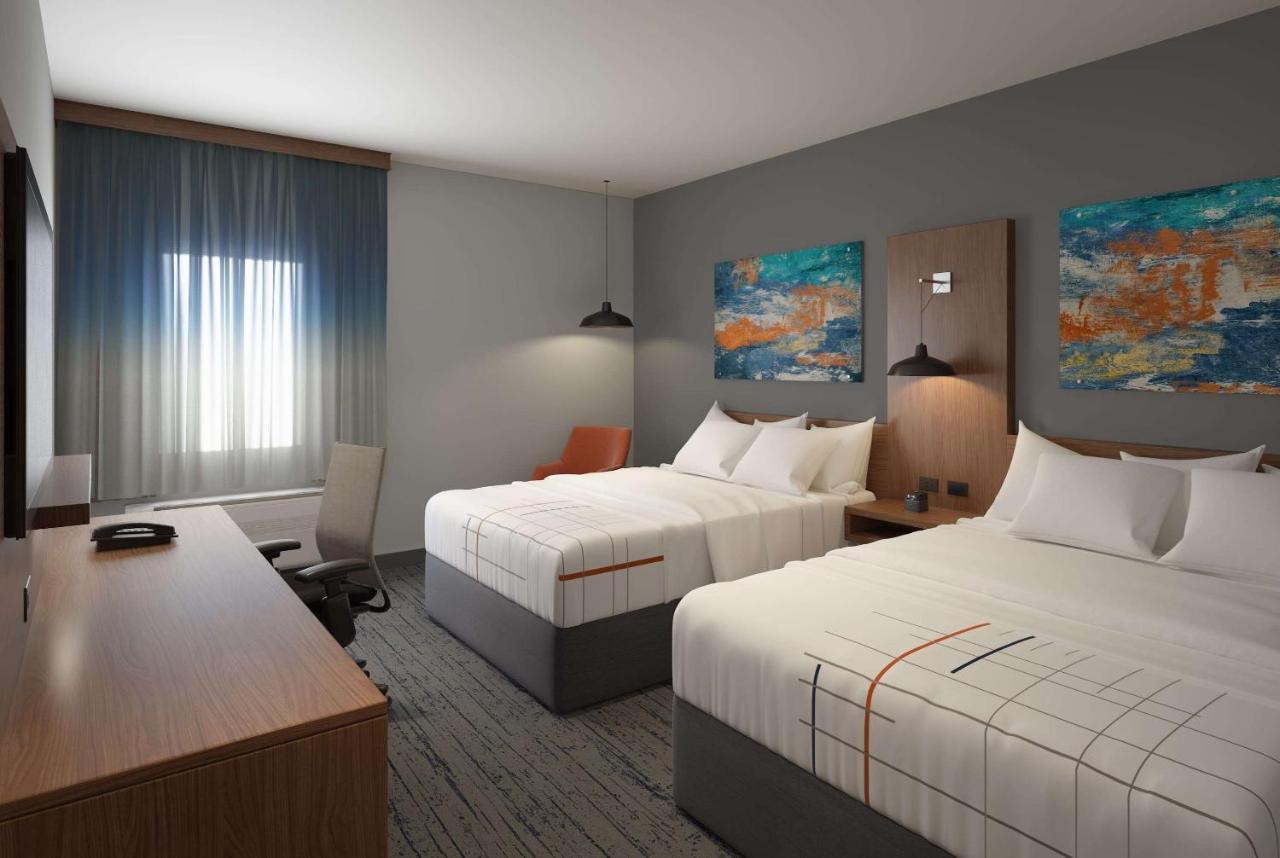 La Quinta & By Wyndham Limon