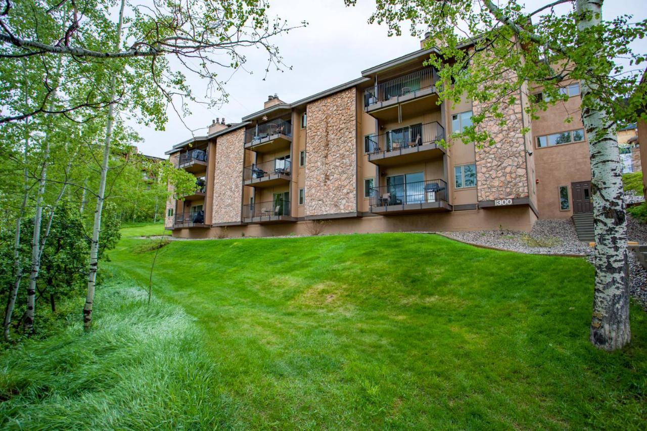 Ski Inn Condominiums Steamboat Springs