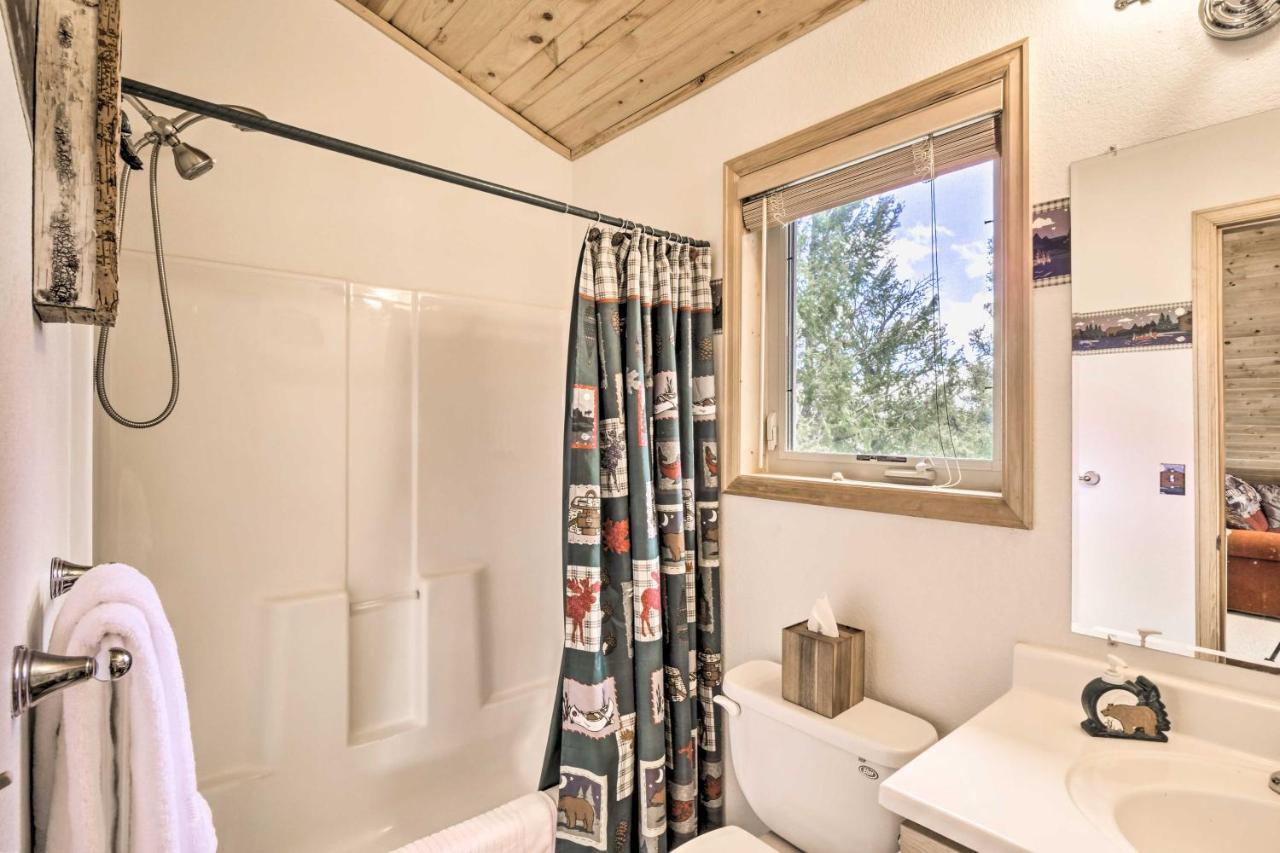 Holiday home Quiet With Rocky Mountain Views!