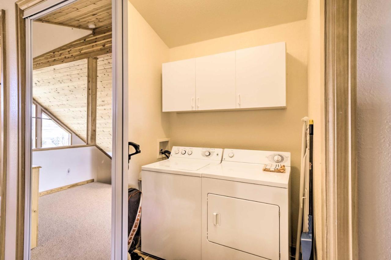 Quiet With Rocky Mountain Views! *