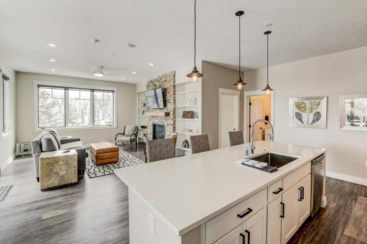 Casa de férias Luxury Loft Retreat: Hot Tub Views & Activity Perks Winter Park