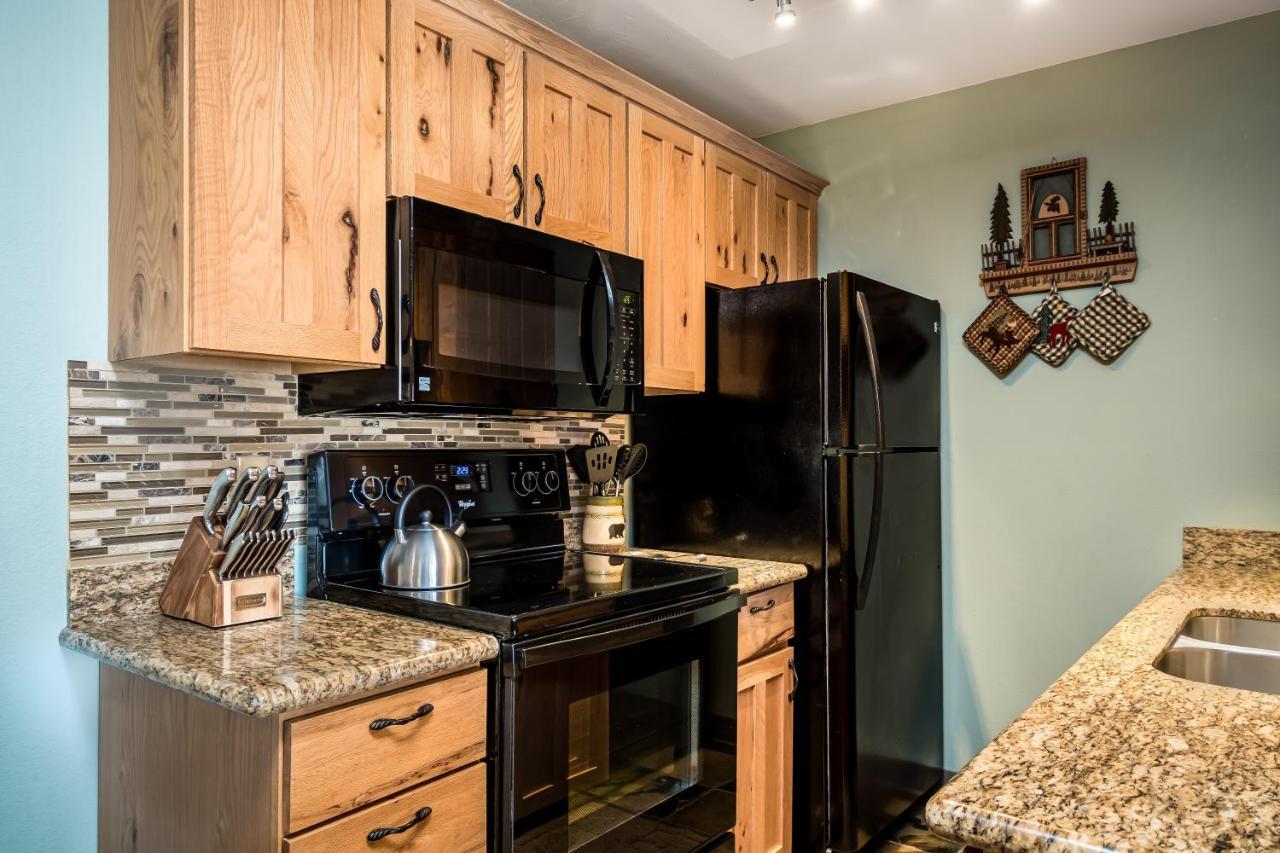 Ski Inn Condominiums Holiday home Steamboat Springs