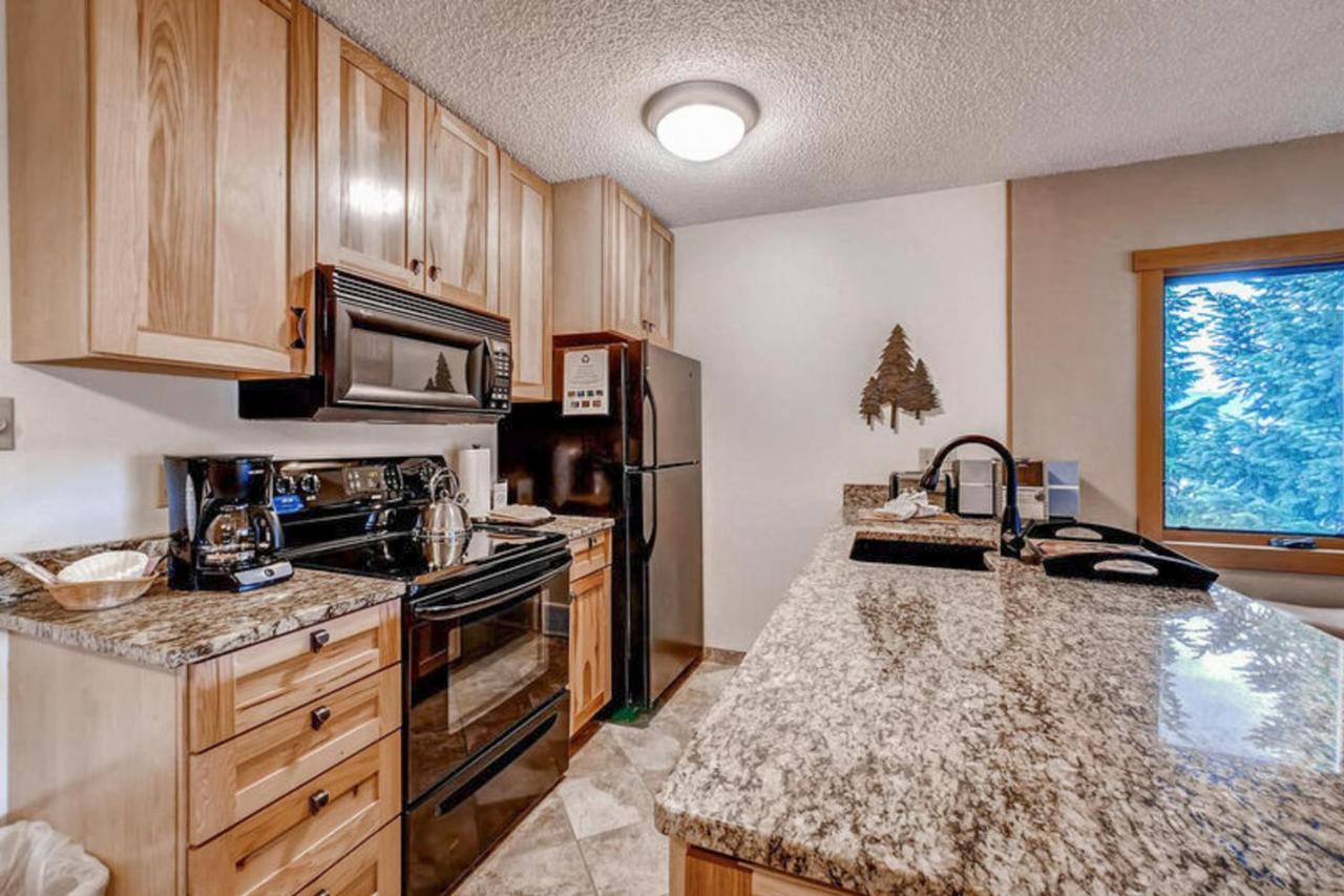 Ski Inn Condominiums *