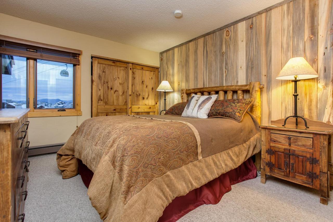 Ski Inn Condominiums *