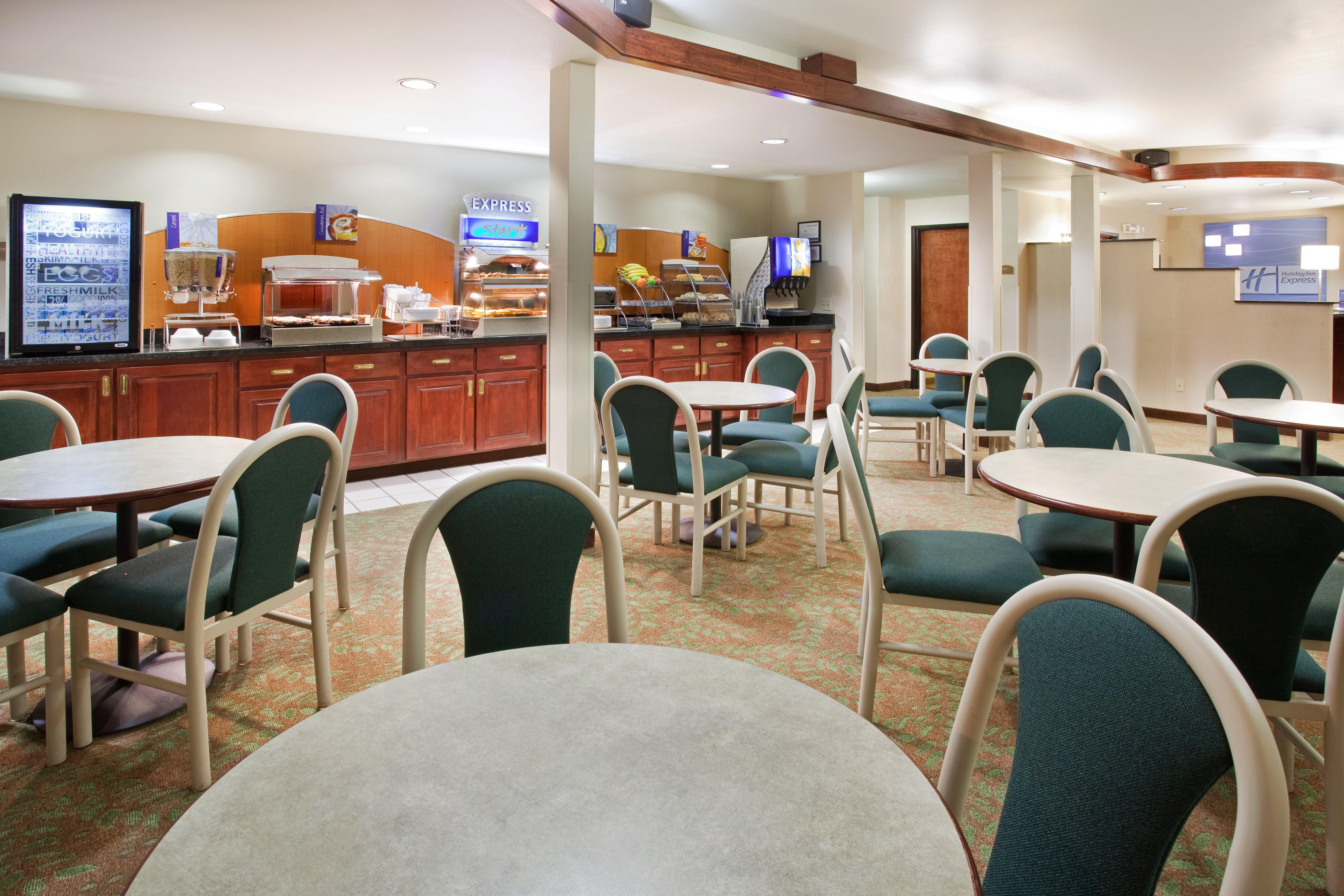 Hotel Hilton Garden Airport