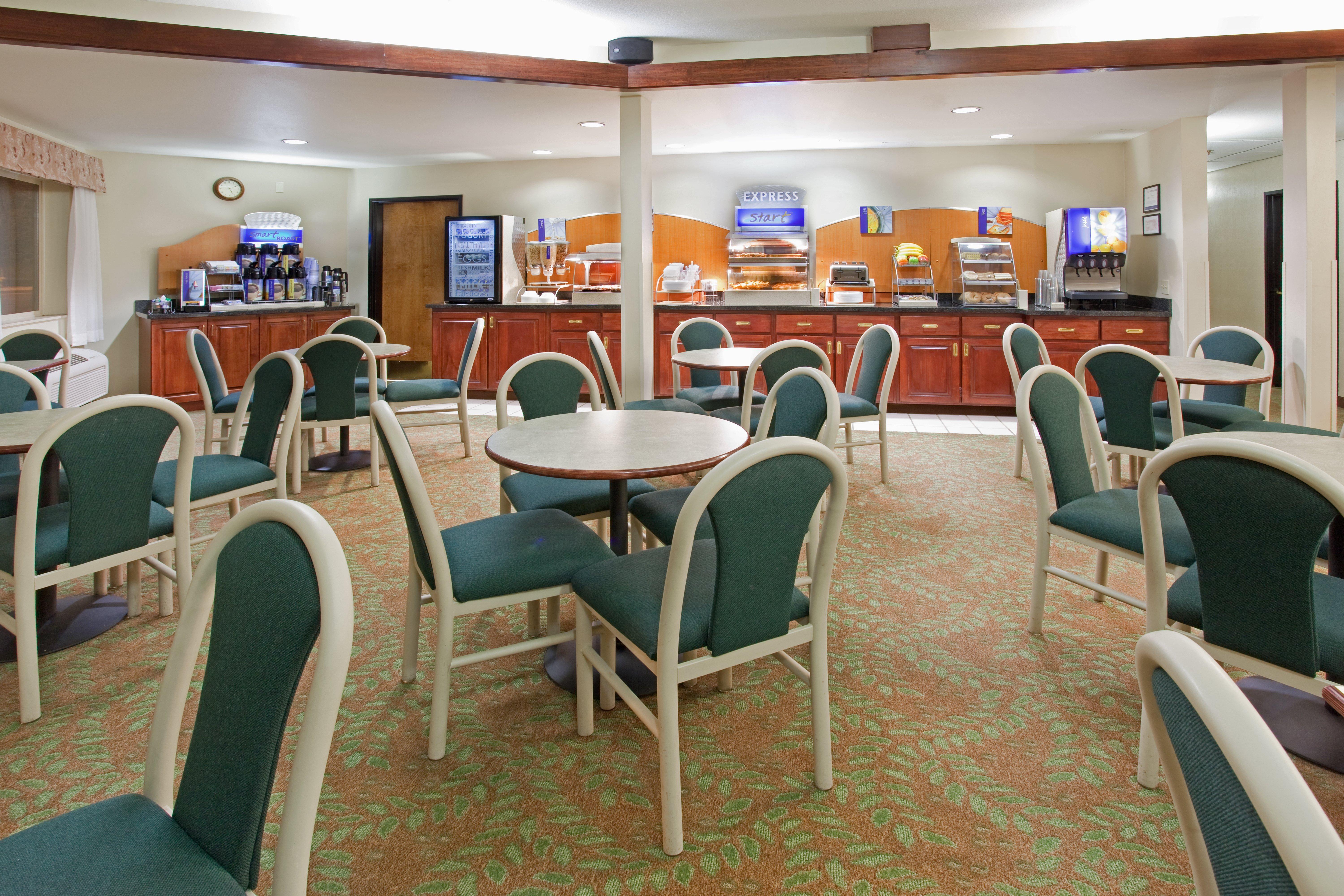 Hilton Garden Airport Hotel