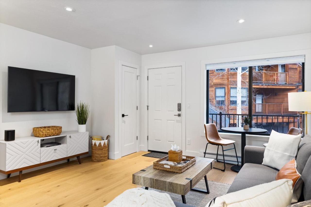 Boomerang 203 - A Retreat Apartment