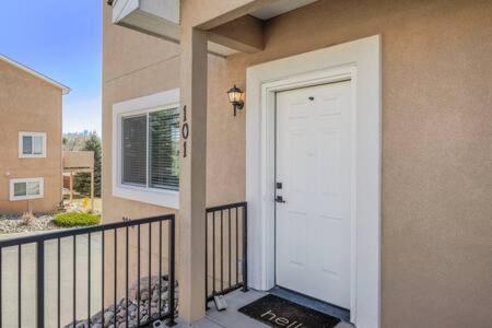 Rising Star Garden Of The Gods Newly Renovated Holiday home *