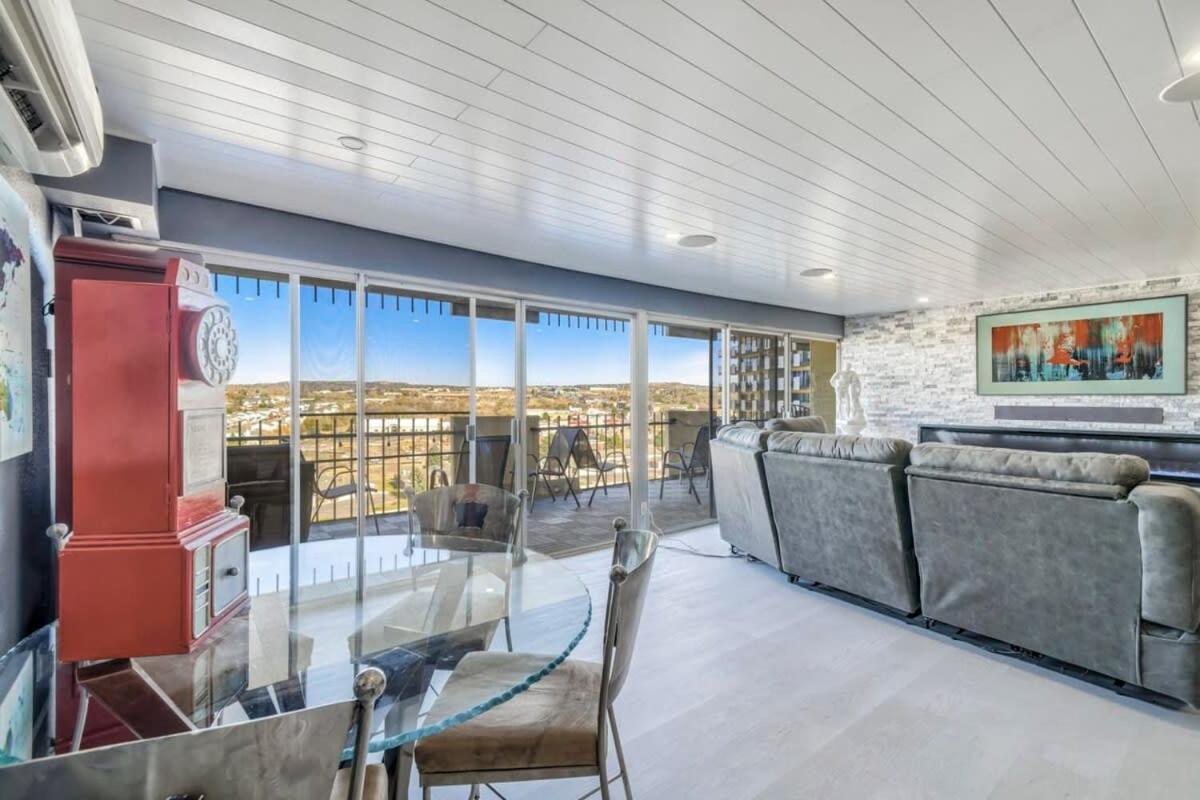 2bd Luxury Cocktail Lounge Beautiful Views