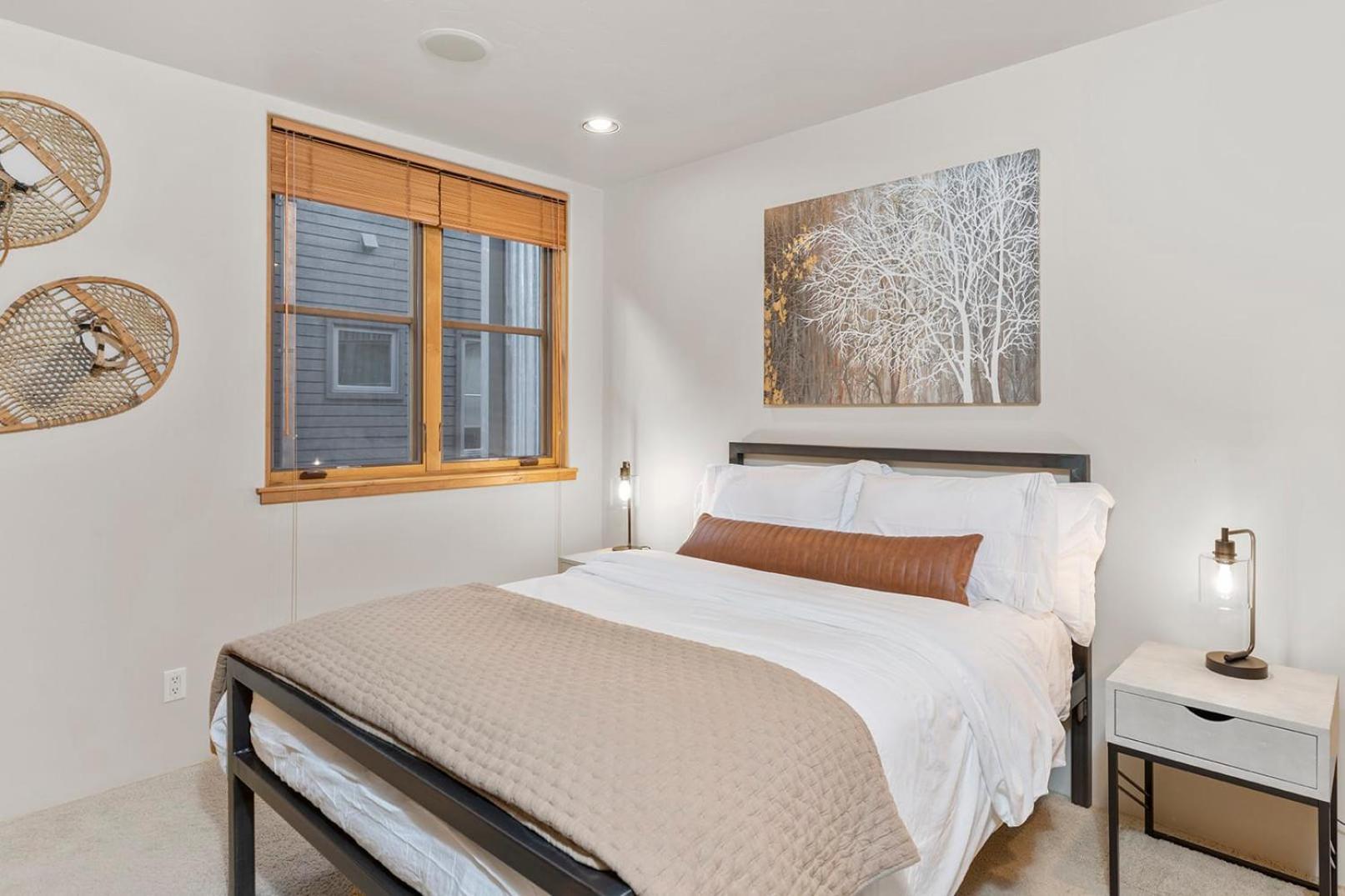 3br 3 1 2ba Center Of Everything New Listing On Our New